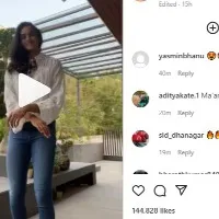 PV Sindhu recreates Thalapathy Vijays hook steps from Arabic Kuthu