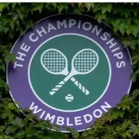 Wimbledon bans Russia and Belarus tennis players