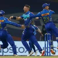 csk lost its first wicket for the first ball itself