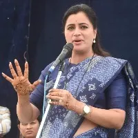 VIP Security cover for MP Navneet Kaur Rana