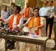 Shivsena workers protests outside MP Navneet Kaur Rana residence