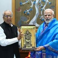 ap governor meets pmmodi in delhi