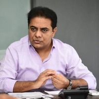 Modi is directly supporting ideology of Godse: KTR
