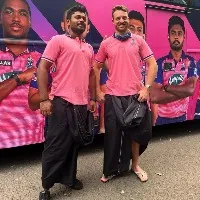 Rajasthan Royals players Halla Bol