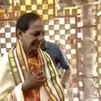 kcr visits yadadri