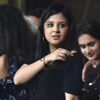 Sakshi Dhoni's tweet on Jharkhand power crisis goes viral