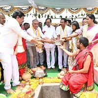 CM KCR lays stone for three TIMS hospitals in Hyd