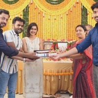 Niharika Konidela turns producer with 'Hello World'