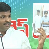 Pawan Kalyan took photo with me, clarifies Minister Gudivada Amarnath