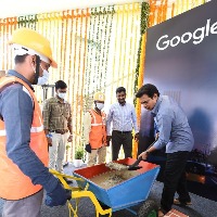 Google begins work on Hyderabad campus, largest outside its headquarters