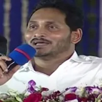 CM Jagan Distributes Houses to beneficiaries