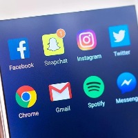 Snapchat unveils its first ever drone camera 'Pixy'