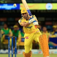 When Dhoni lost his cool on Mukesh Choudhary but later complimented him