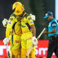 Gaikwad and Conway headline CSKs comfortable win against SRH