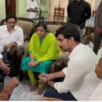Nara Lokesh visits deceased TDP leader Rajavardhan Reddy family members in Kurnool