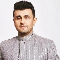 Language row: Sonu Nigam says country already facing problems, let's not divide people further