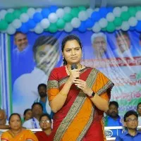 Vidadala Rajini fires on govt doctor who asked bribe