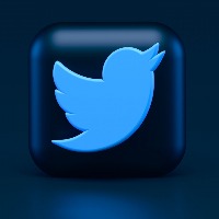 Twitter may soon let you add videos, pictures in same tweet