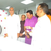 Interesting conversation between Minister Harish Rao and BJP MLA Raja Singh