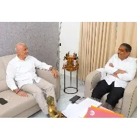 ysrcp general secretary vijay sai reddy in new look