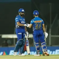 Mumbai Indians posts huge total against Gujarat Titans