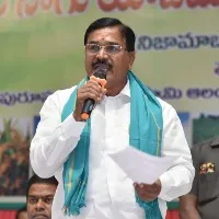 telangana minister niranjan reddy couter to congress warangal declaration