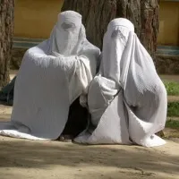 Taliban chief orders women must wear Burqa with full covering