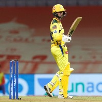 How Dhoni's advice has made Conway the batter to beat in IPL 2022