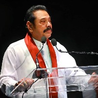 Sri Lanka PM Mahinda Rajapaksa steps down
