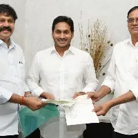 devi sea foods amd avanthi group donates 2 crore each to ap governmnet