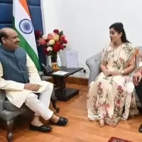 Hanuman Chalisa Row Navneet Rana complains about Maha Police to Om birla