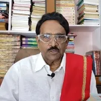 Paruchuri Gopalakrishna Interesting Comments On Chiranjeevi and Balakrishna