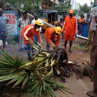 Andhra opens 454 relief camps in districts likely to be affected by 'Asani'