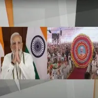 Gujarat women gifts PM Modi a huge Rakhi