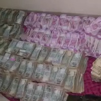 RS 3 crore seized at tollgate