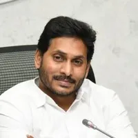 Teachers in Vizag protesting against state government