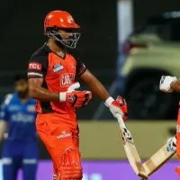 SRH pip MI by 3 runs to keep campaign alive