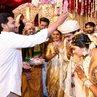 Jagan attends MLA Katasani sons marriage