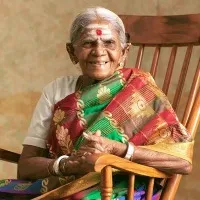 salumaruda timmakka visits pragathi bhavan and meet cm kcr