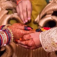 Bride Calls of Wedding and Groom Faints on Stage
