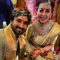 Actor Aadhi Pinisetty ties the knot with heroine Nikki Galrani