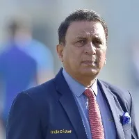 Sunil Gavaskar Surrounds Yet another Controversy Over Unpleasant Remarks On Hetmeyer Wife