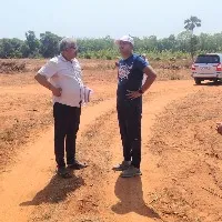 జగనన్న ఇళ్ళ లే అవుట్లను పరిశీలించిన వీఎంసీ కమిషనర్.. అధికారులకు పలు ఆదేశాలు