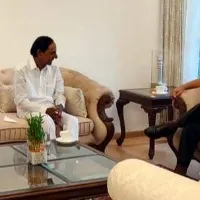 Telangana CM KCR Return Back To Hyderabad from Delhi tour