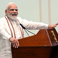 Agencies in infrastructure sector should map projects with water bodies being developed under Amrit Sarovar: PM