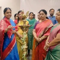 మహిళా చట్టాలు కేవలం మహిళలే కాదు పురుషులు కూడా తెలుసుకోవాలి: సునీతా లక్ష్మారెడ్డి