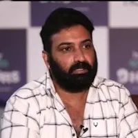 Never compare myself with Balakrishna and Junior NTR says Taraka Ratna