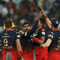IPL Turning Point: Wickets at regular intervals in slog overs cost RCB game in Qualifier 2