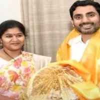ysrcp mla anam ramanarayana reddy daughter kaivalya reddy meets nara lokesh