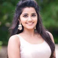 I am in love says Anupama Parameswaran
